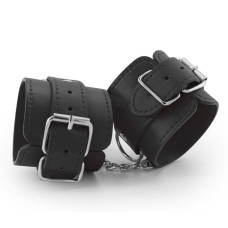 ALGEMAS DE COURO BONDAGE LOVE CRUSHIOUS PRETAS